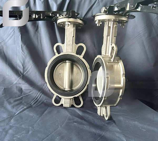 van bướm inox mặt bích