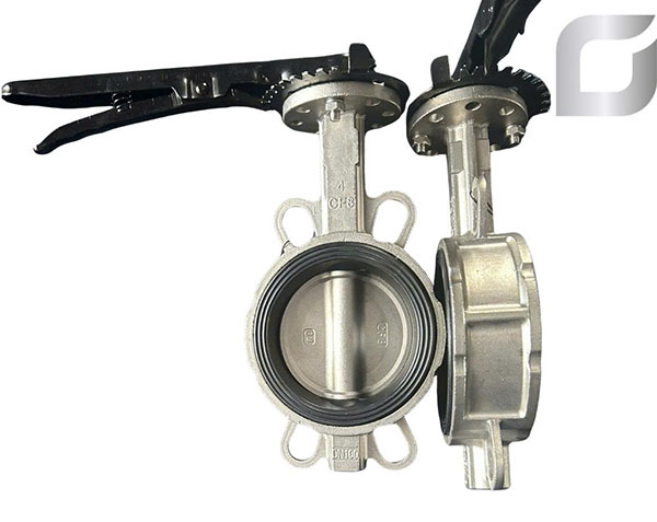 van bướm mặt bích inox