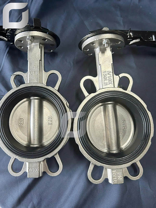 giá van bướm inox