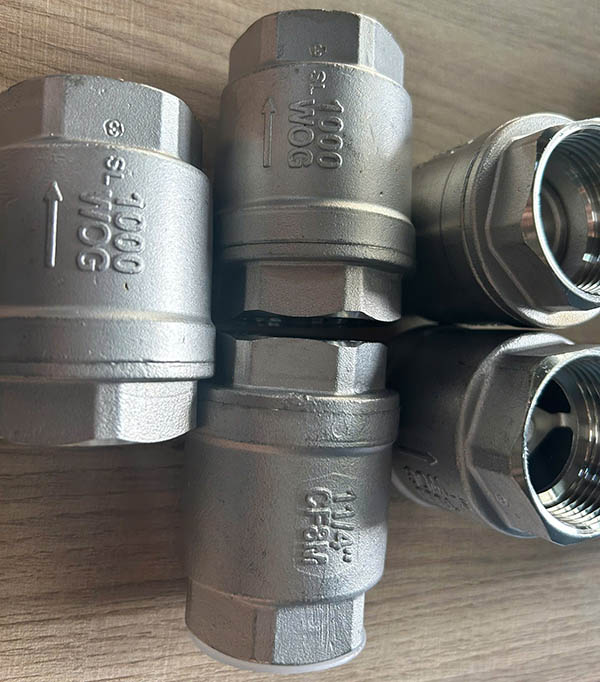 mua van 1 chiều lò xo ở đâu
