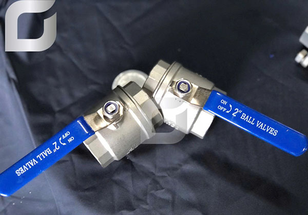 van khóa 2 đầu ren giá rẻ